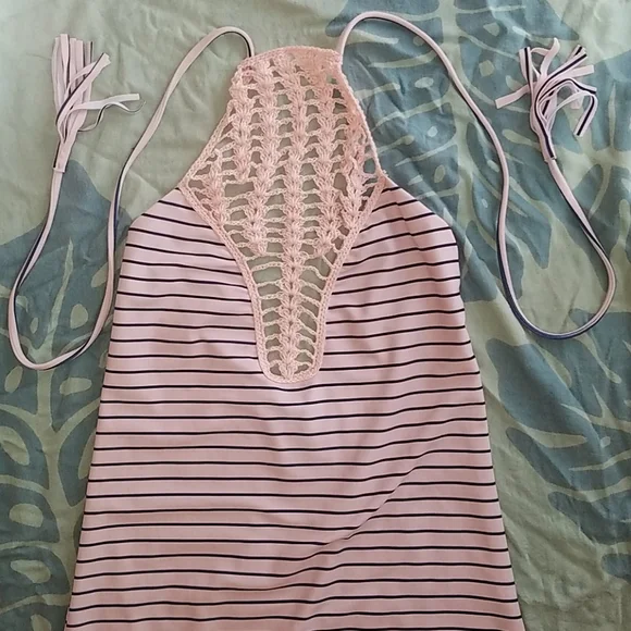 Acacia cape cod teahupoo onepiece M NWOT teahupo'o - Picture 6 of 12